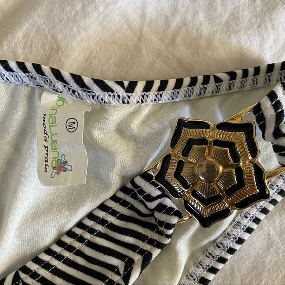 Brazilian Bikini - Picture 3 of 5